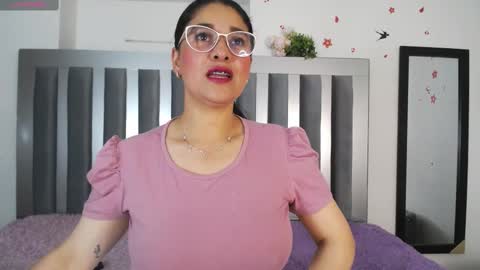 Alana  online show from October 25, 2025, 12:02 pm