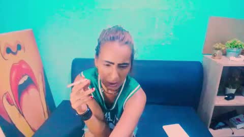 alanadelray online show from January 11, 2025, 11:34 am