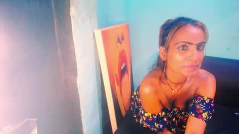 alanadelray online show from January 23, 2025, 11:15 am