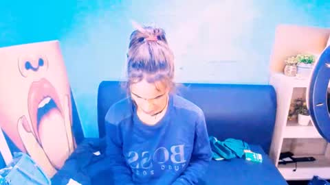 alanadelray online show from February 16, 2025, 3:58 am