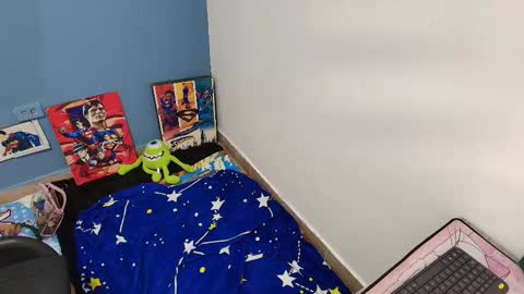 Alanah Prestoon online show from September 9, 2025, 3:17 am