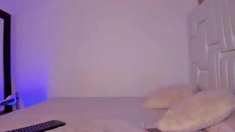 Alanna online show from January 28, 2025, 5:00 am