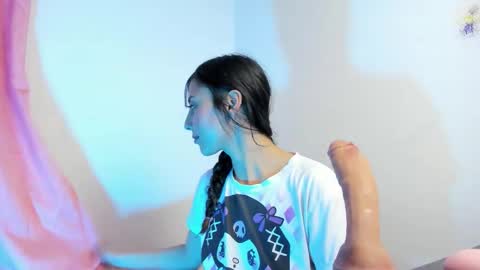 ALANA Please follow me  online show from September 14, 2025, 5:50 am