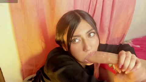 ALANA Please follow me  online show from April 16, 2026, 10:12 pm