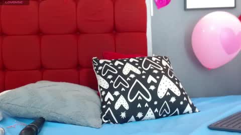 Alana  online show from February 15, 2025, 8:44 am