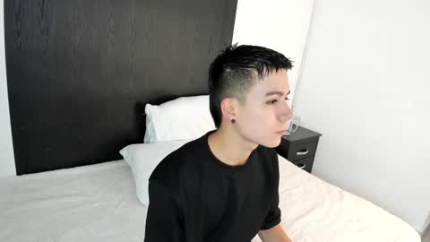 Snapshot of alanblack1 chatting on February 7, 2025, 11:23 am alanblack1 online show from February 7, 2025, 11:23 am