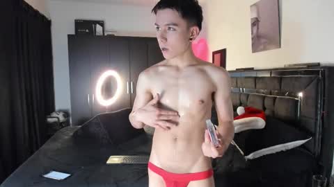 Snapshot of alanblack1 chatting on December 2, 2025, 2:12 pm alanblack1 online show from December 2, 2025, 2:12 pm