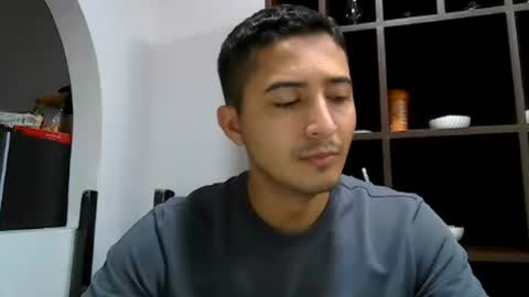 Snapshot of alanj998 chatting on August 7, 2026, 5:37 pm alanj998 online show from August 7, 2026, 5:37 pm