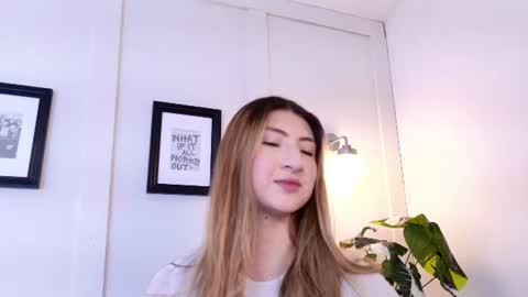 Snapshot of alanna_dh chatting on July 10, 2026, 7:05 pm Alanna online show from July 10, 2026, 7:05 pm