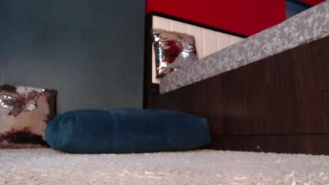 Alanna online show from December 5, 2024, 9:06 am