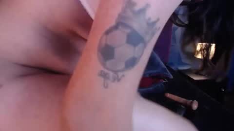 alanna_micheles online show from November 24, 2025, 7:57 pm