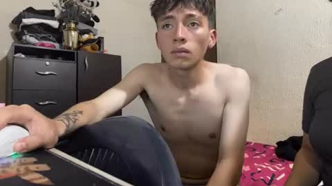alanna_smith69 online show from June 22, 2026, 3:25 am