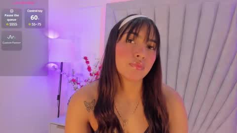 Alanna  online show from March 11, 2025, 11:44 am