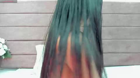 Snapshot of alannajonnes chatting on November 30, 2025, 1:37 pm Alanna Jonnes online show from November 30, 2025, 1:37 pm