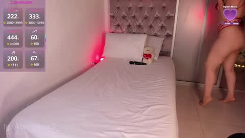 Alanna  online show from February 3, 2025, 11:58 pm