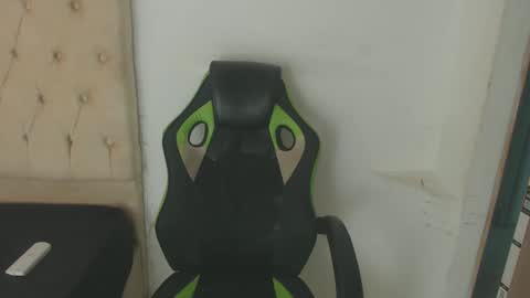 alantrickz365 online show from September 20, 2025, 1:50 am