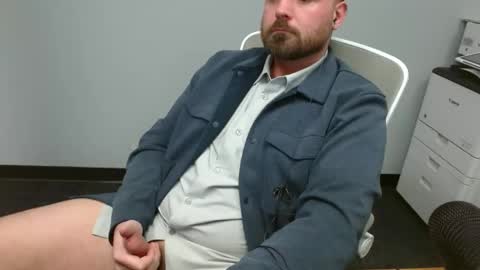 Snapshot of alaska4411 chatting on February 14, 2025, 3:54 am John online show from February 14, 2025, 3:54 am