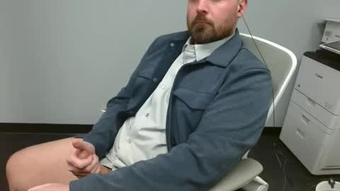 Snapshot of alaska4411 chatting on February 15, 2025, 12:48 am John online show from February 15, 2025, 12:48 am