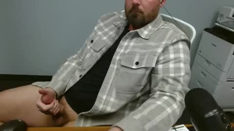 Snapshot of alaska4411 chatting on February 21, 2025, 3:45 am John online show from February 21, 2025, 3:45 am