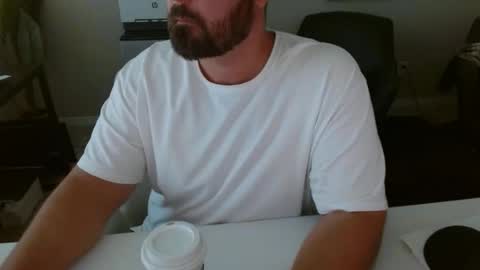 Snapshot of alaska4411 chatting on April 2, 2026, 3:53 pm John online show from April 2, 2026, 3:53 pm