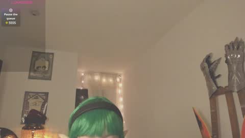 Alaska Grace       online show from December 24, 2024, 5:05 am