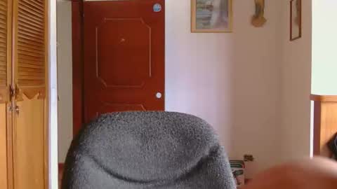 josevcam online show from April 27, 2026, 6:50 pm