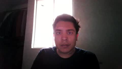Snapshot of albertoarenas16 chatting on April 7, 2026, 11:04 pm albertoarenas16 online show from April 7, 2026, 11:04 pm