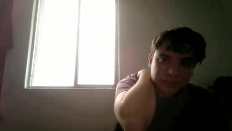 Snapshot of albertoarenas16 chatting on April 10, 2026, 6:12 pm albertoarenas16 online show from April 10, 2026, 6:12 pm