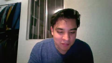 Snapshot of albertoarenas16 chatting on April 12, 2026, 2:16 am albertoarenas16 online show from April 12, 2026, 2:16 am