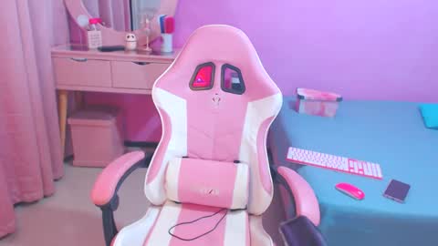 aldana_stone online show from October 1, 2025, 1:22 am