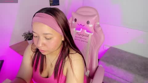 Snapshot of ale_alejandra chatting on June 4, 2026, 2:56 pm Alejandra online show from June 4, 2026, 2:56 pm