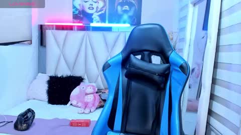 ale_noah_xxx online show from February 1, 2025, 3:41 am