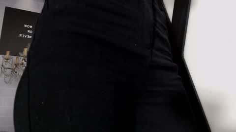 Ale online show from September 8, 2025, 7:24 pm