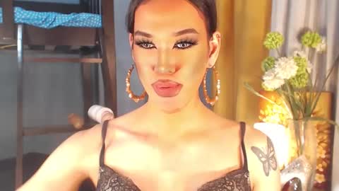 aleinacroft online show from March 2, 2025, 3:02 am