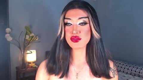 aleinacroft online show from December 2, 2025, 3:23 am