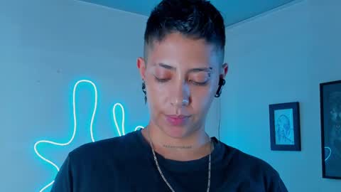 Alejandra online show from September 19, 2025, 11:16 pm