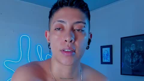 Alejandra online show from October 20, 2025, 11:16 pm