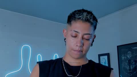 Alejandra online show from December 18, 2025, 10:27 pm