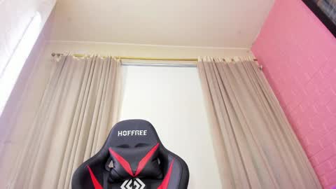 Aleja Hill online show from December 14, 2024, 4:45 am