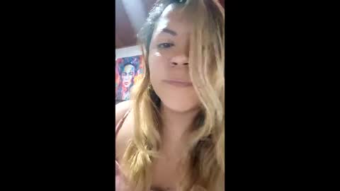 Snapshot of aleja_lollipop chatting on January 13, 2026, 10:48 pm Aleja online show from January 13, 2026, 10:48 pm