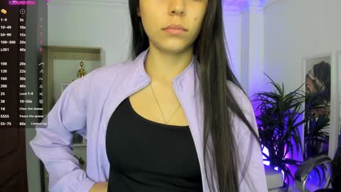 Alejandra online show from January 16, 2025, 11:15 am