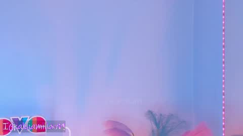 Snapshot of alejamillan1 chatting on July 15, 2026, 5:02 am night GTM -5 online show from July 15, 2026, 5:02 am