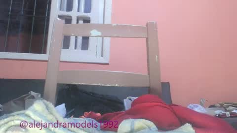 Snapshot of alejandra1992_ chatting on April 25, 2026, 8:39 am Alejandra online show from April 25, 2026, 8:39 am