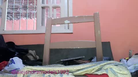Snapshot of alejandra1992_ chatting on April 26, 2026, 3:32 pm Alejandra online show from April 26, 2026, 3:32 pm