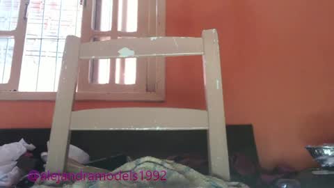 Snapshot of alejandra1992_ chatting on May 7, 2026, 1:16 pm Alejandra online show from May 7, 2026, 1:16 pm