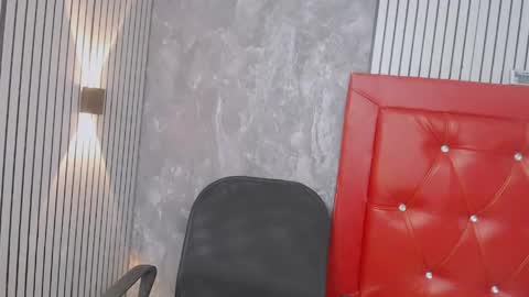 Snapshot of alejandra__hills chatting on May 22, 2026, 8:47 pm online show from May 22, 2026, 8:47 pm
