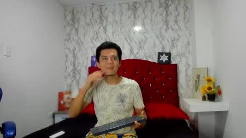 ALEJANDRA JAMES online show from April 27, 2026, 11:30 am