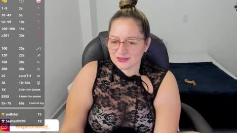 Snapshot of alejandra_milf_ chatting on March 6, 2026, 1:18 pm alejandra online show from March 6, 2026, 1:18 pm