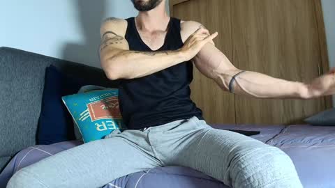 Alejandro Hernndez online show from January 25, 2025, 11:22 pm