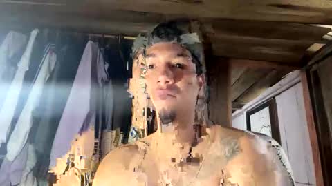 Snapshot of alejandro_miuller chatting on December 17, 2025, 11:27 am alejandro_miuller online show from December 17, 2025, 11:27 am